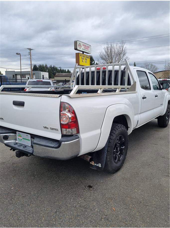 Used 2015 Toyota Tacoma 4x4 Double Cab image 5