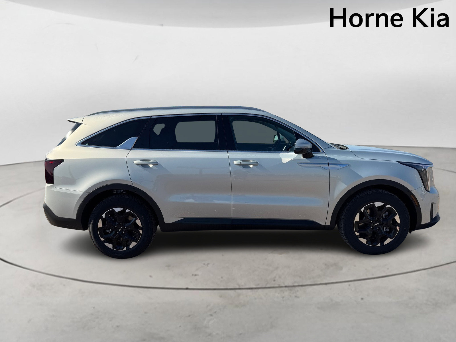 New 2026 Kia Sorento S w/ S Panoramic Sunroof Package image 3