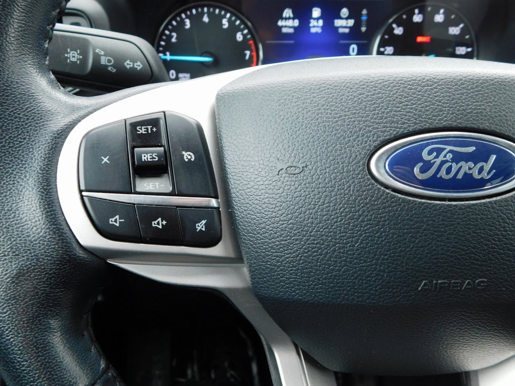 Used 2023 Ford Explorer XLT image 38