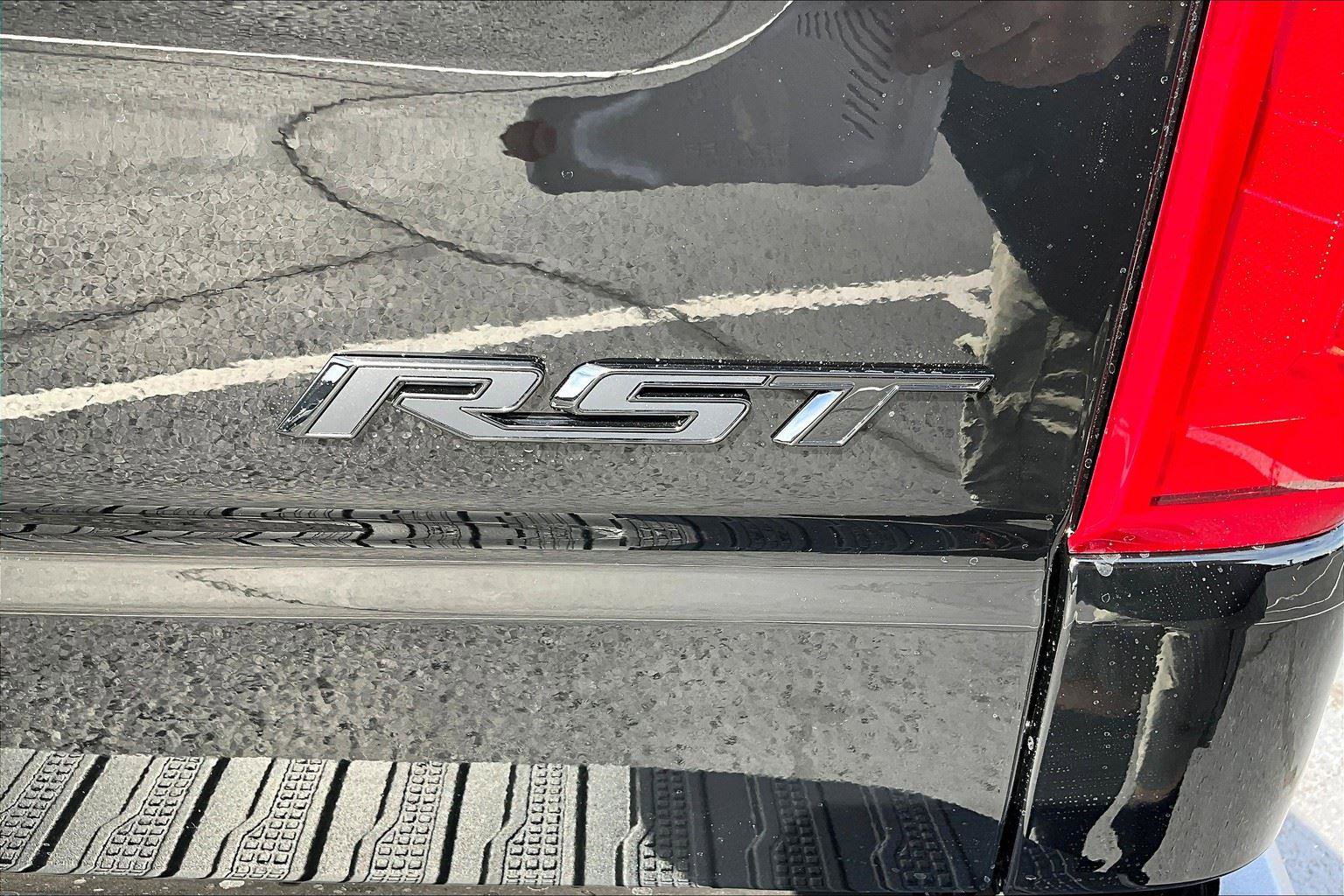 New 2026 Chevrolet Silverado 1500 RST image 8