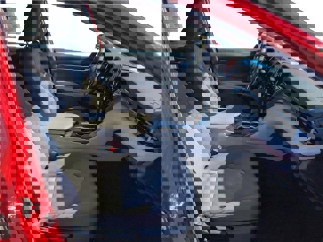 Used 2023 Toyota Camry LE image 15