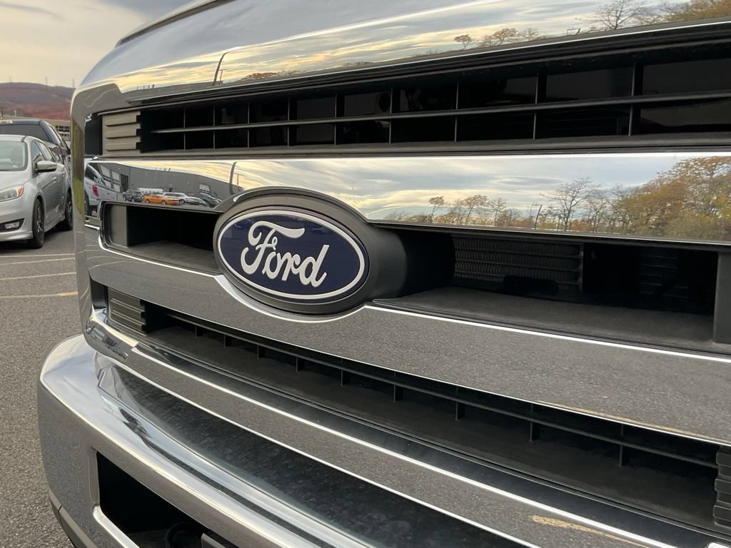 New 2026 Ford E-350 and Econoline 350 Super Duty w/ Power Equipment Group RWD image 17