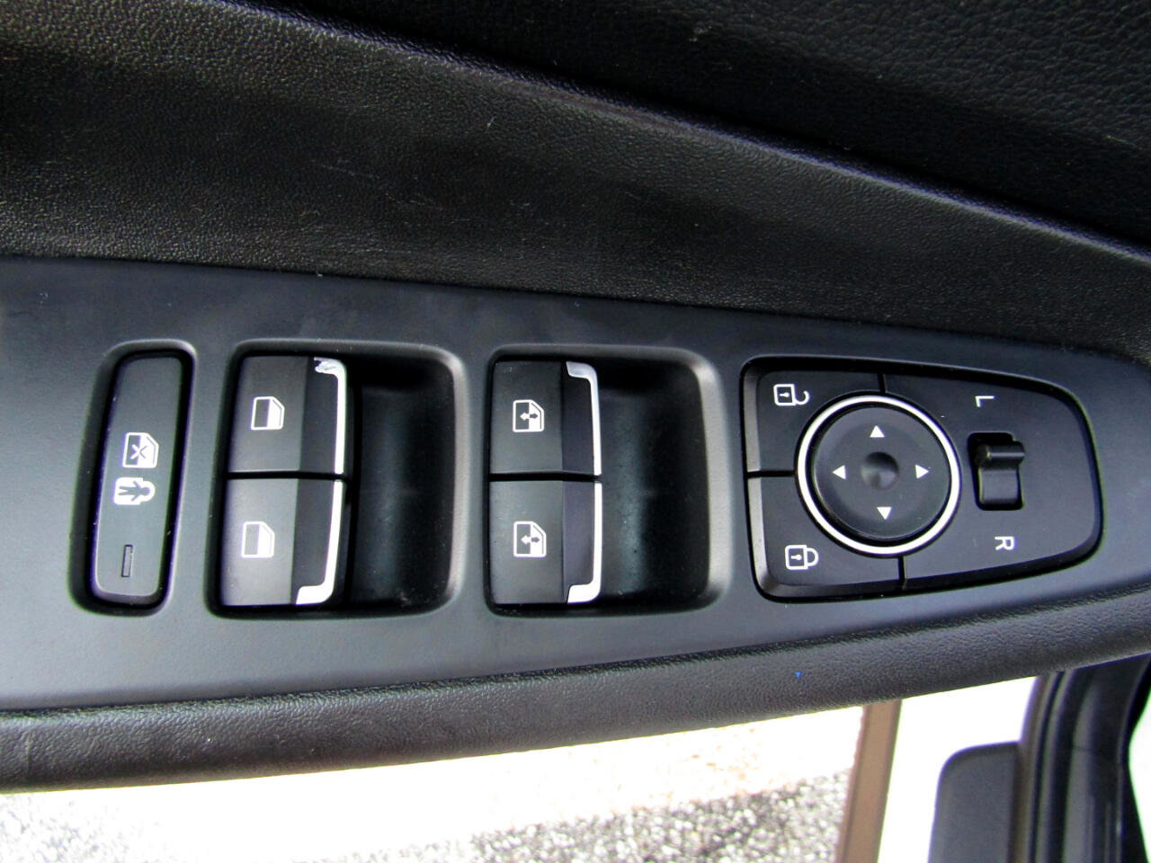 Used 2022 Hyundai Santa Fe SEL image 11