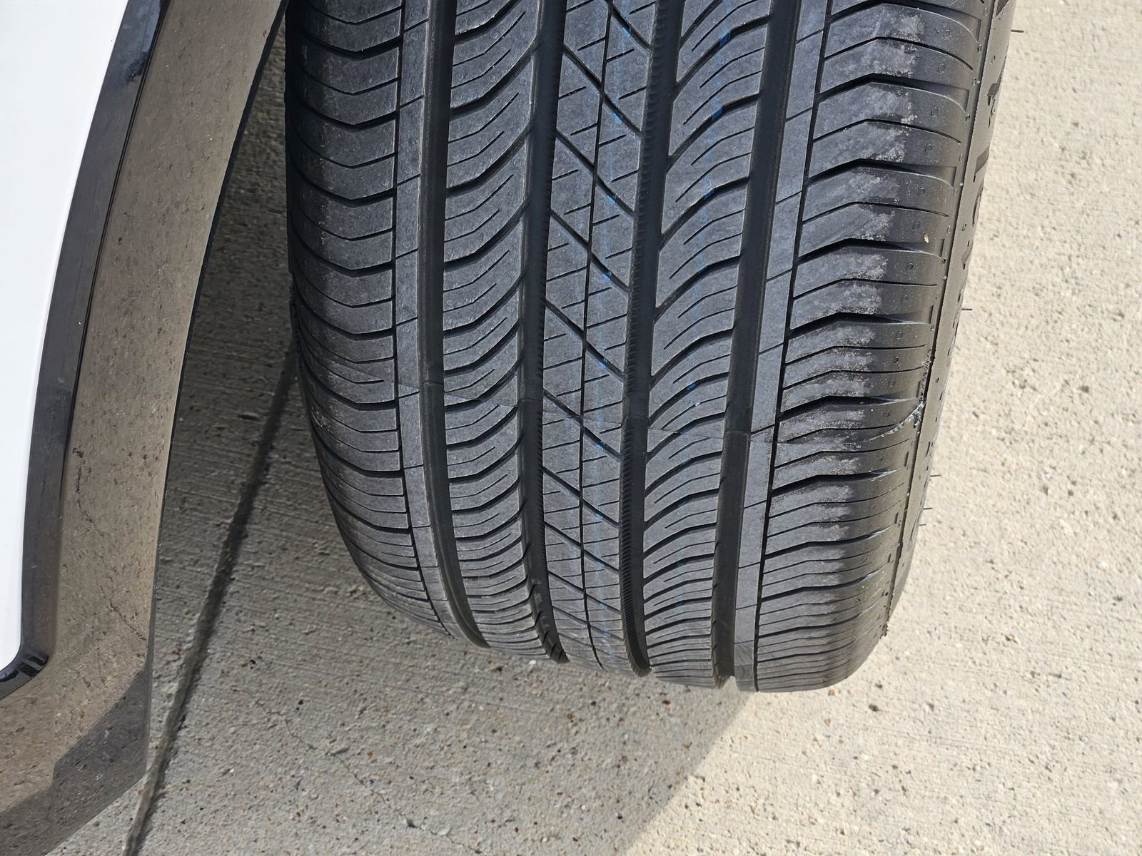Certified 2025 Cadillac XT4 Sport w/ Cold Weather Package FWD image 13