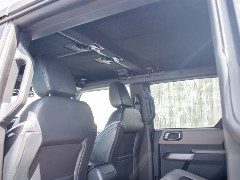 Used 2023 Ford Bronco Wildtrak image 35