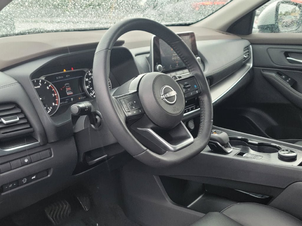 Certified 2023 Nissan Rogue SV w/ SV Premium B Package AWD/4WD image 12
