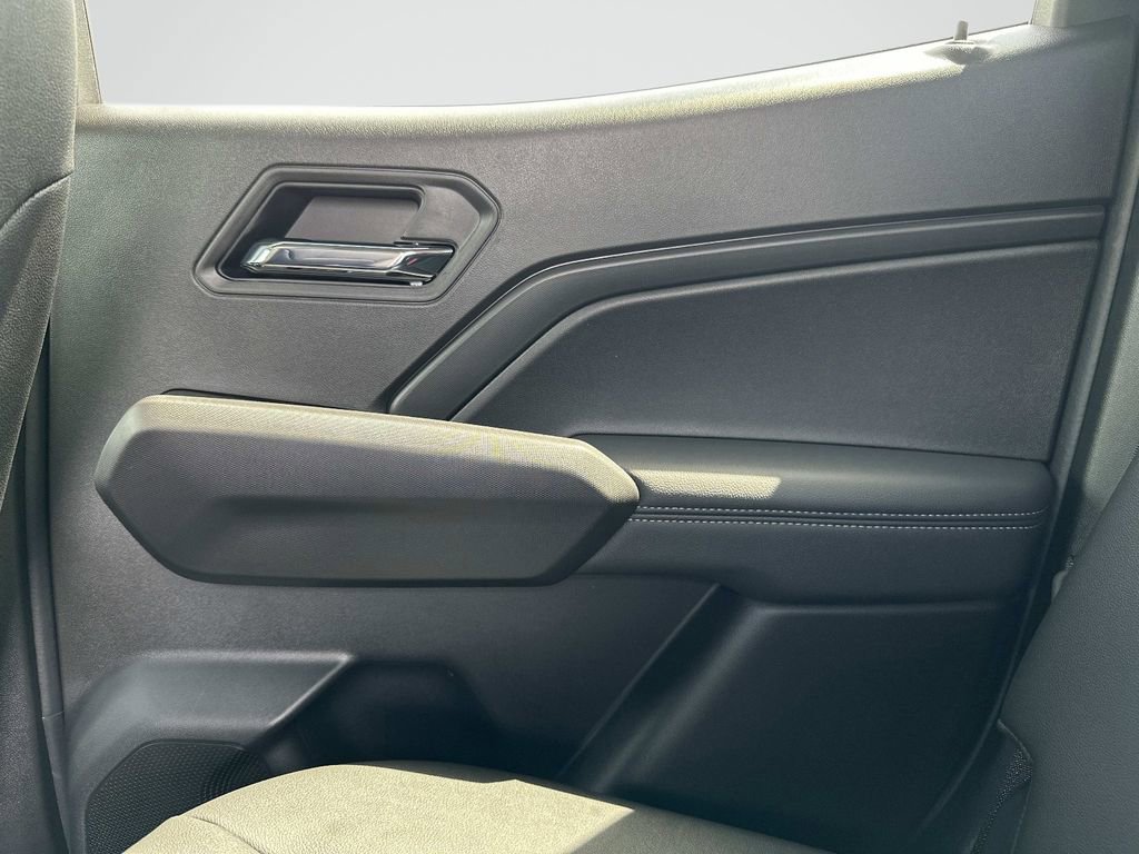 New 2025 GMC Canyon Elevation w/ Convenience Package image 13