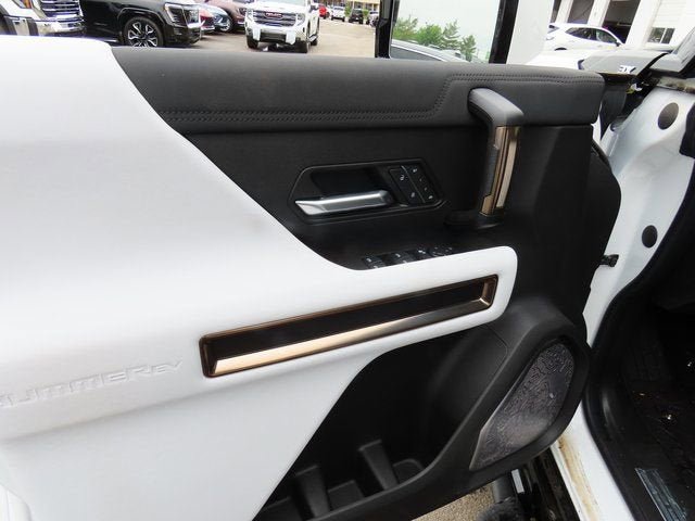 New 2025 GMC Hummer EV 3X w/ Battery Pack, 24 Module Pack AWD/4WD image 28