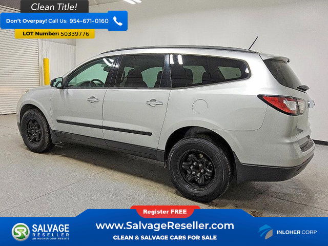 Used 2014 Chevrolet Traverse LS image 3