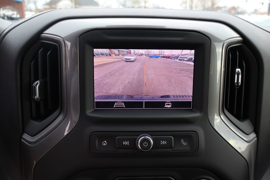 Used 2024 Chevrolet Silverado 2500 Custom w/ Custom Value Package image 23