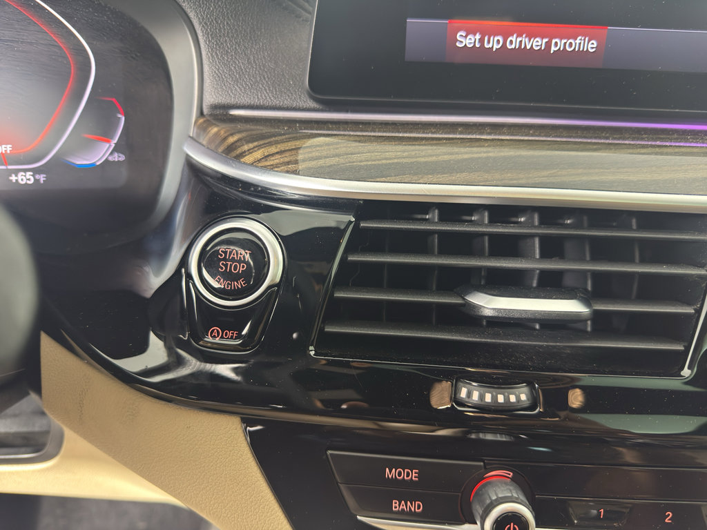 Used 2020 BMW 540i w/ M Sport Package RWD image 17