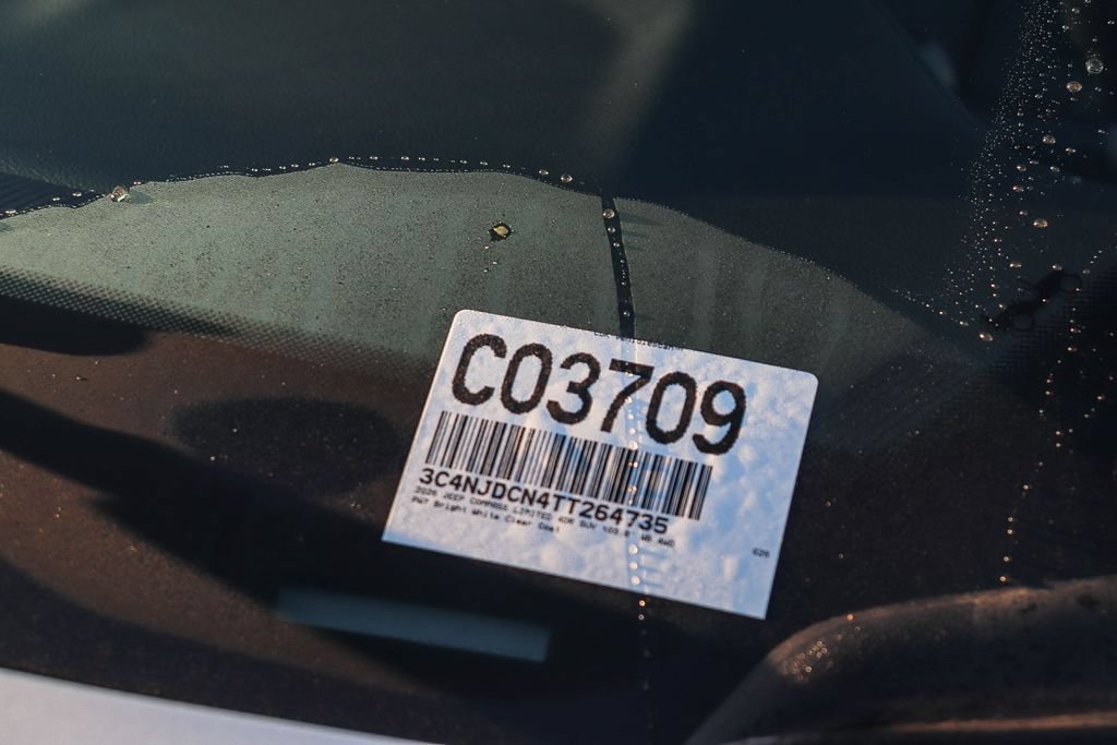 New 2026 Jeep Compass Limited AWD/4WD image 32