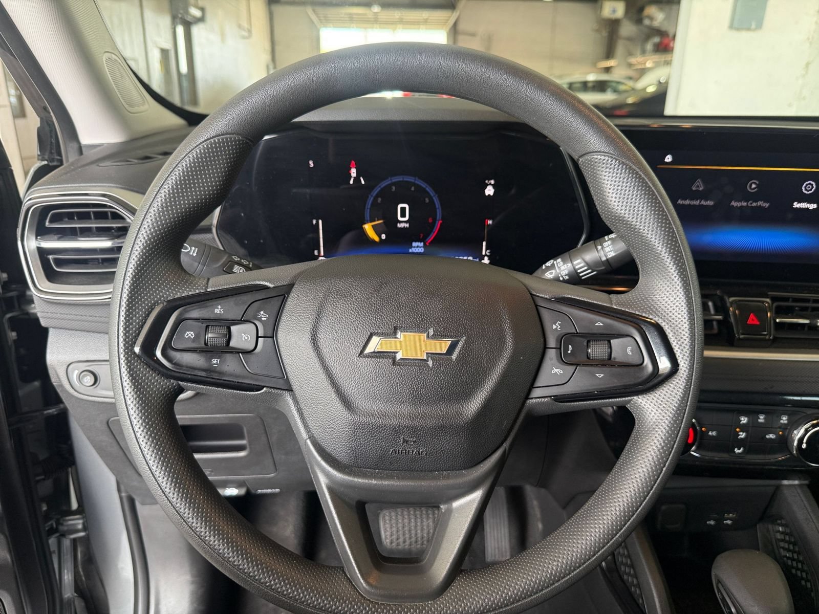 Used 2025 Chevrolet TrailBlazer LT FWD image 26