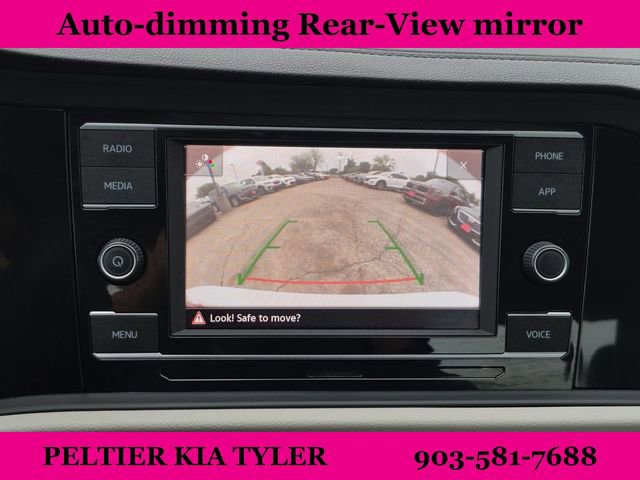 Used 2023 Volkswagen Jetta SE w/ Panoramic Sunroof Package FWD image 36