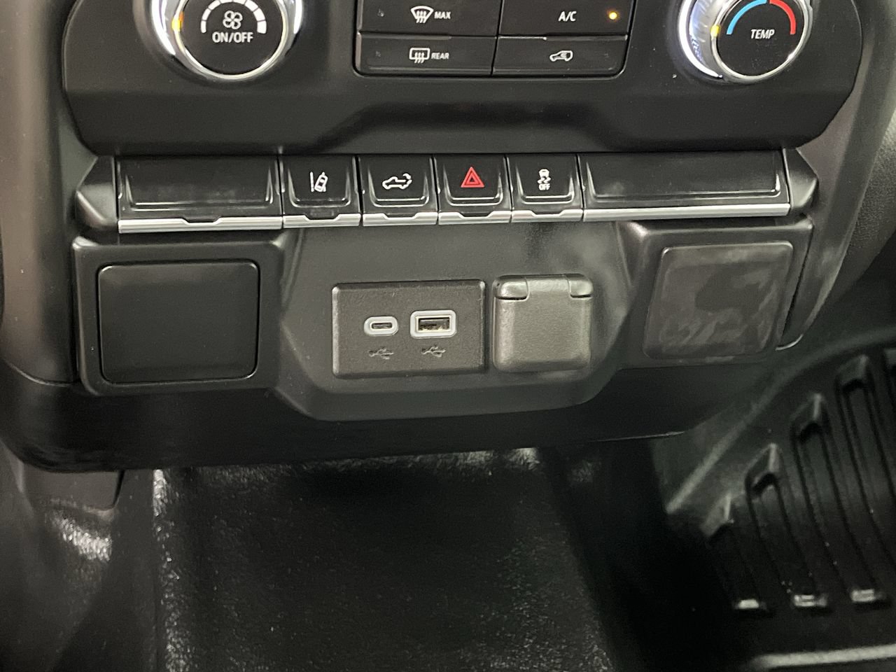 Certified 2024 Chevrolet Silverado 2500 W/T w/ WT Convenience Package AWD/4WD image 20