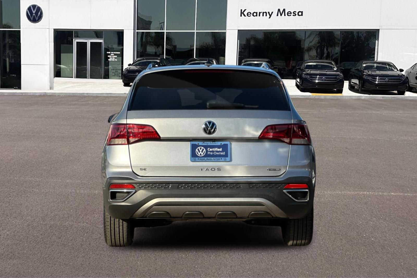 Used 2022 Volkswagen Taos SE image 5