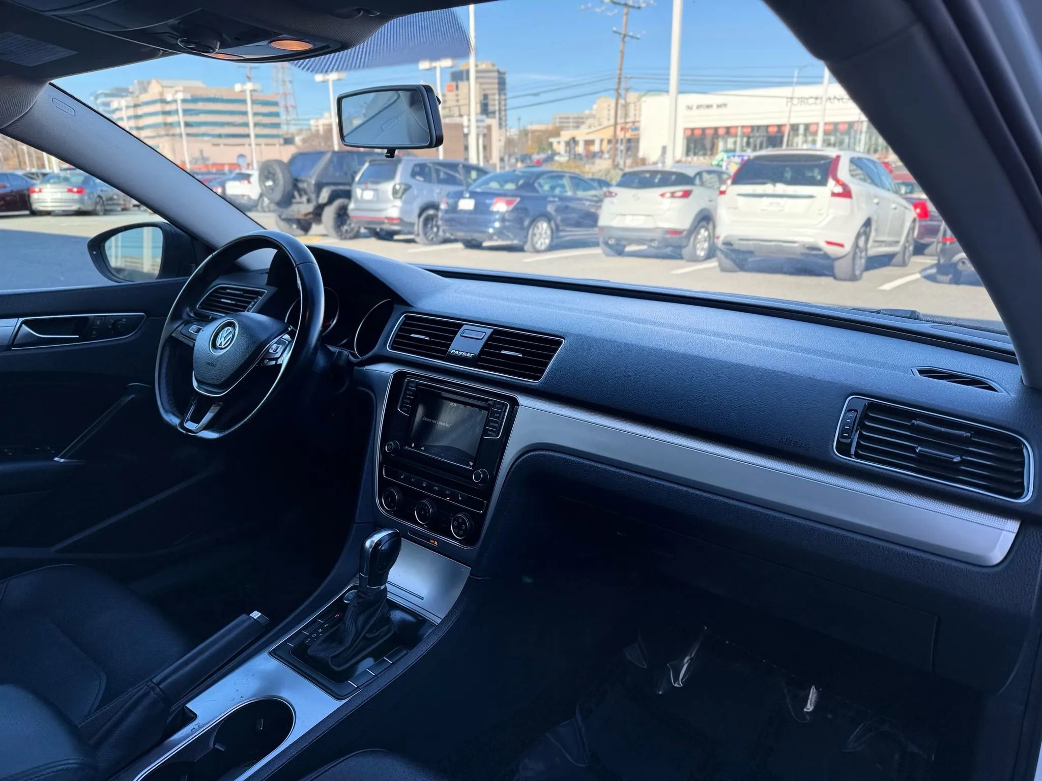 Used 2019 Volkswagen Passat 2.0T Wolfsburg w/ Wheels & Sunroof Package image 36