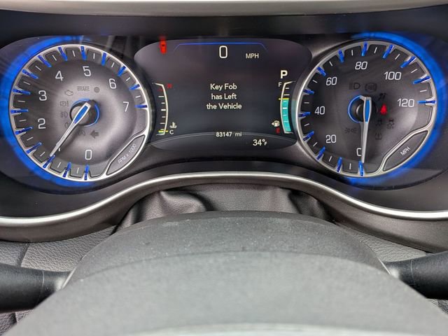 Certified 2023 Chrysler Pacifica Touring-L FWD image 16