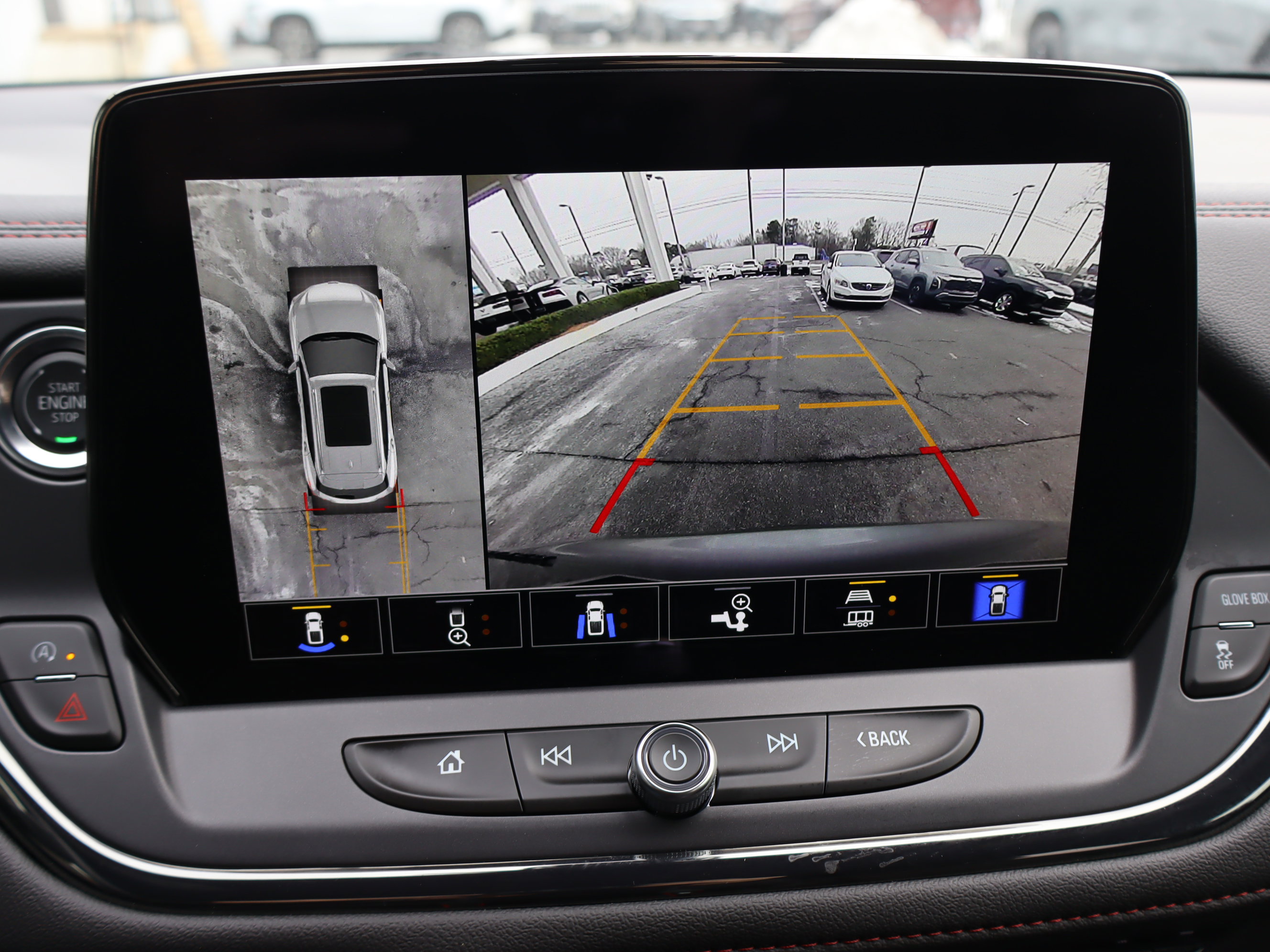 Certified 2025 Chevrolet Blazer RS w/ Driver Confidence II Package image 27