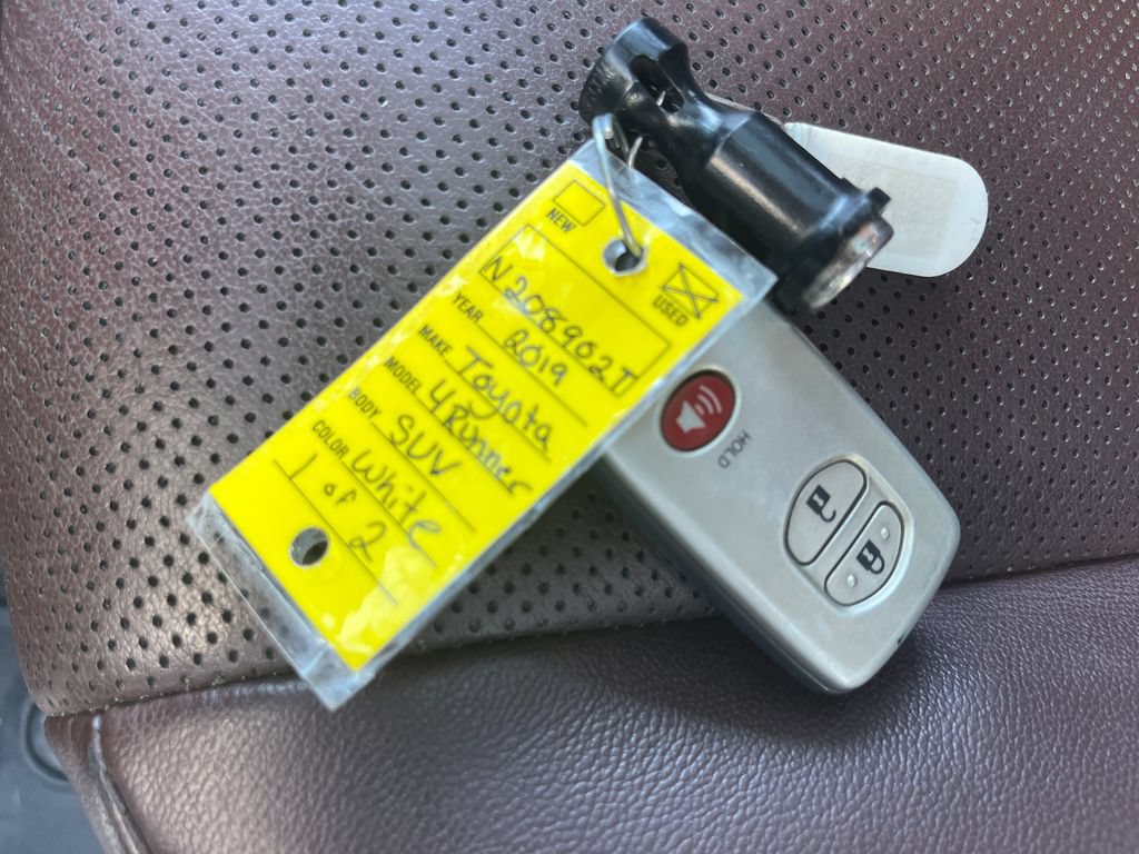 Used 2019 Toyota 4Runner Limited RWD image 29