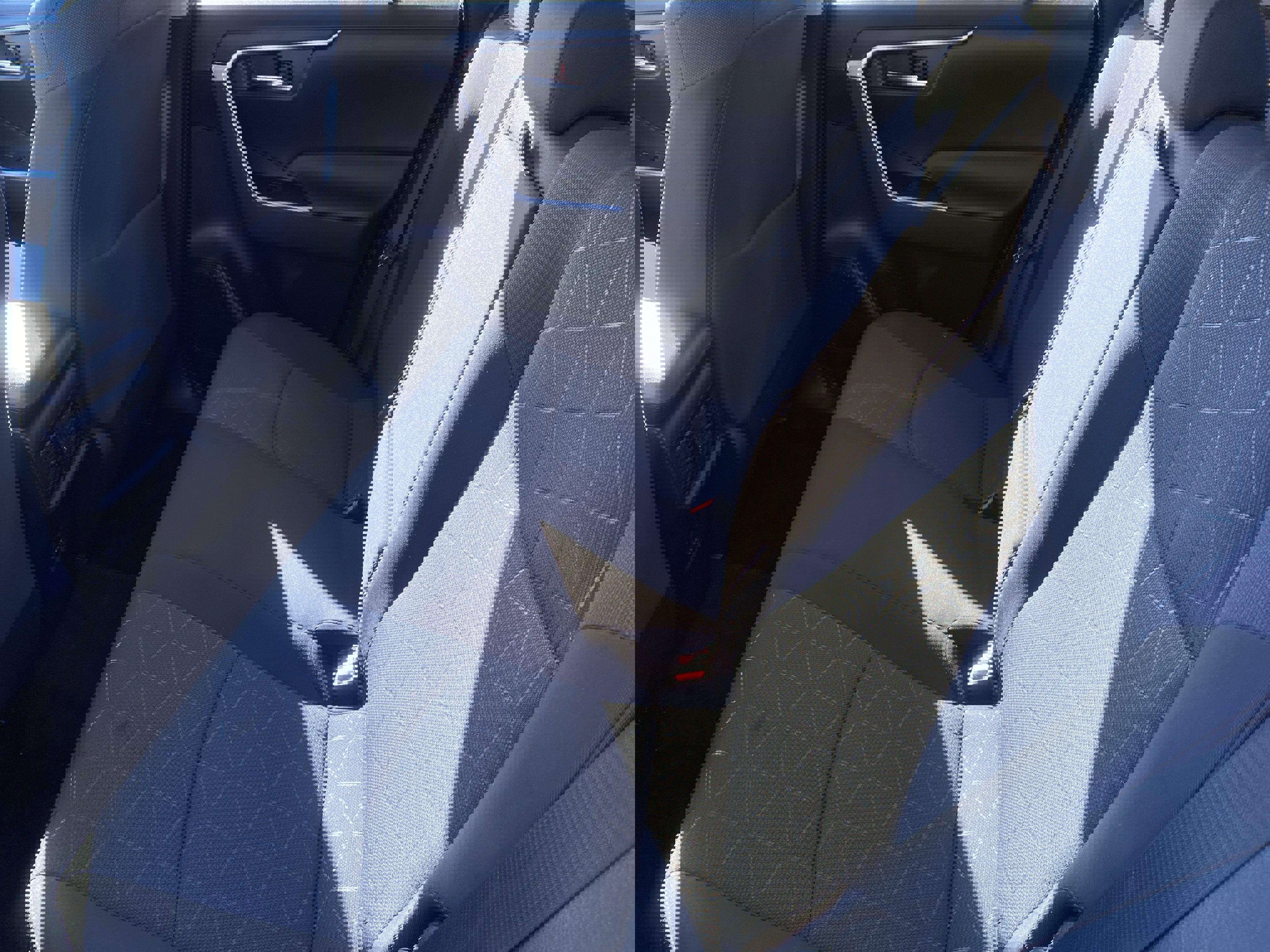 Used 2023 Toyota RAV4 XLE w/ Convenience Package image 23