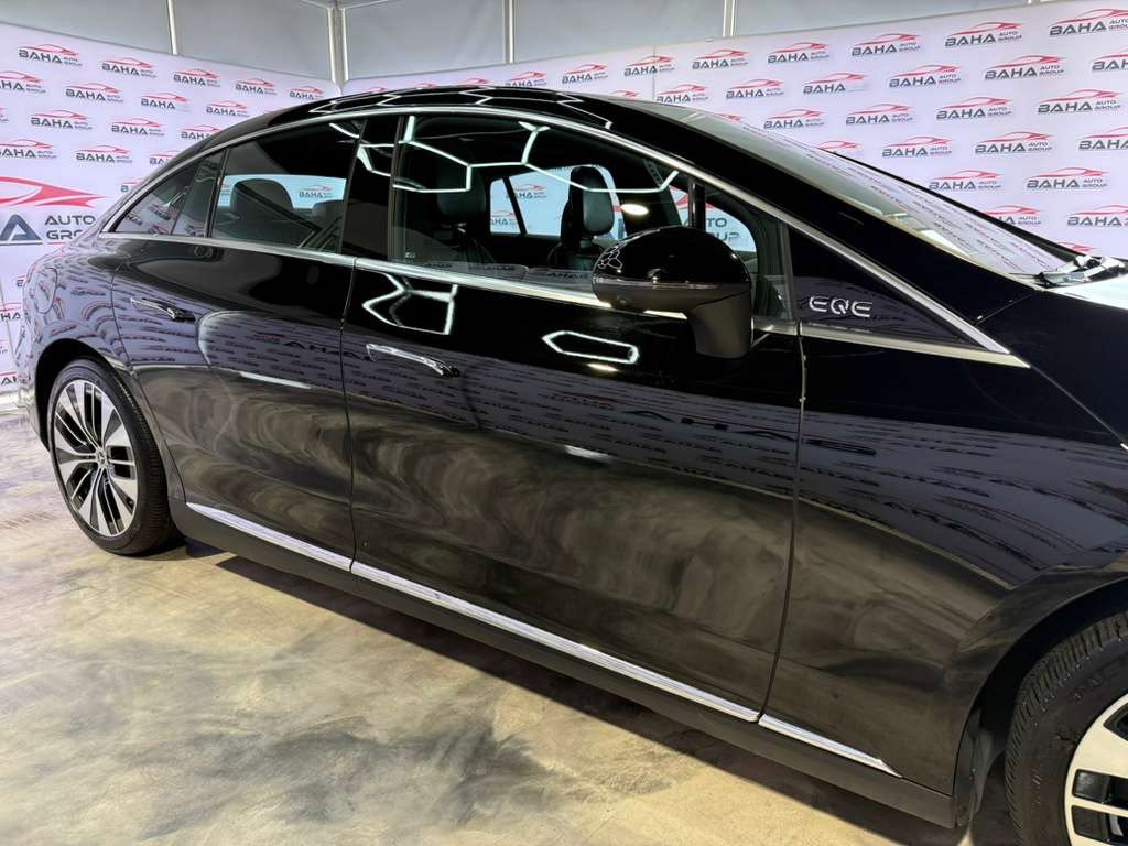 Used 2023 Mercedes-Benz EQE 500 4MATIC Sedan image 7