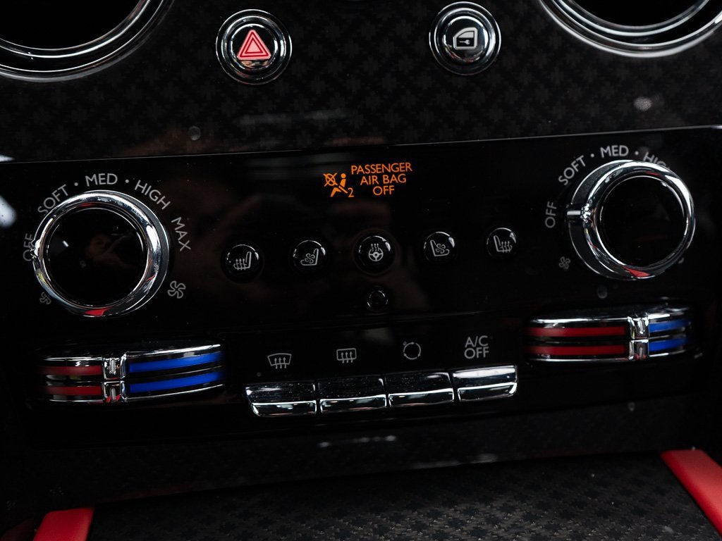 Certified 2024 Rolls-Royce Cullinan Black Badge w/ Dark Exterior Package image 41