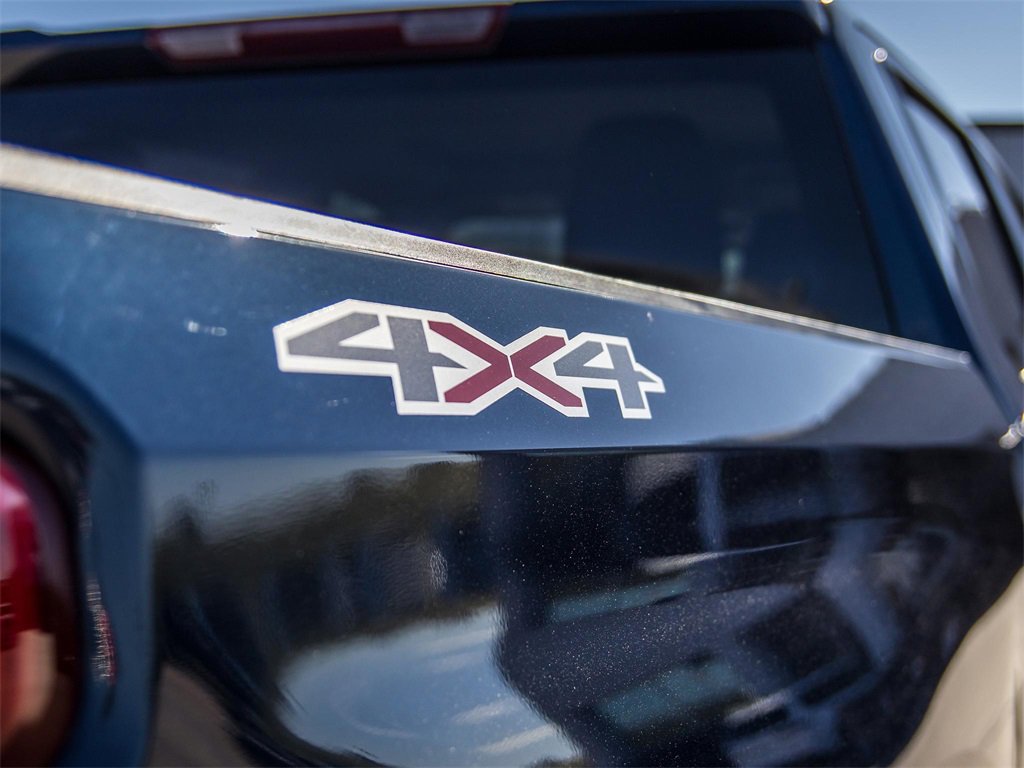 Used 2023 Chevrolet Silverado 1500 LT image 10