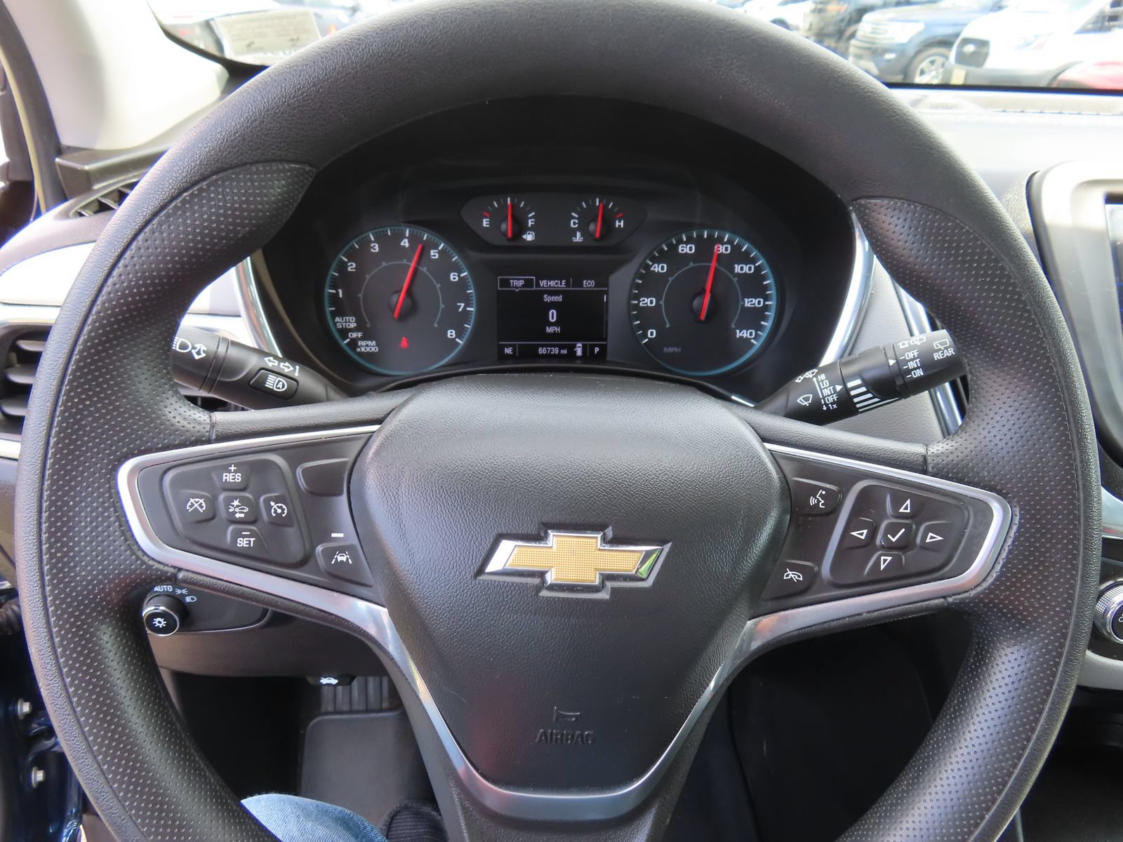 Used 2023 Chevrolet Equinox LS FWD image 17