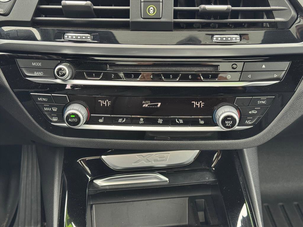 Used 2019 BMW X3 xDrive30i w/ Premium Package image 13