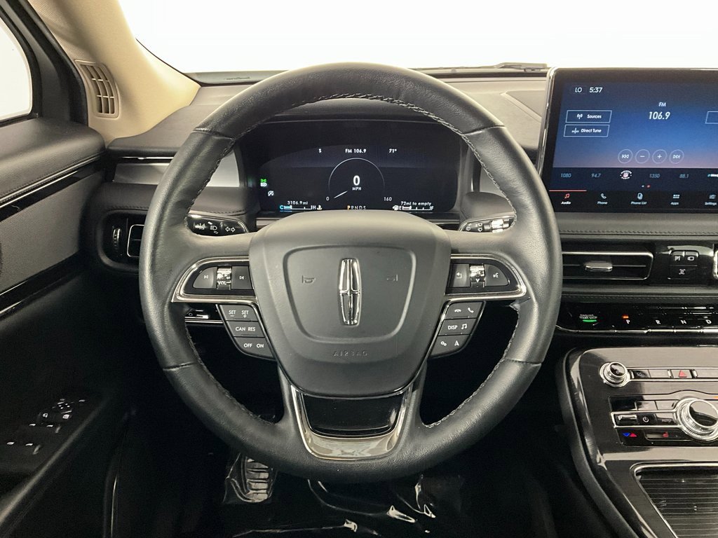 Used 2023 Lincoln Nautilus AWD image 8