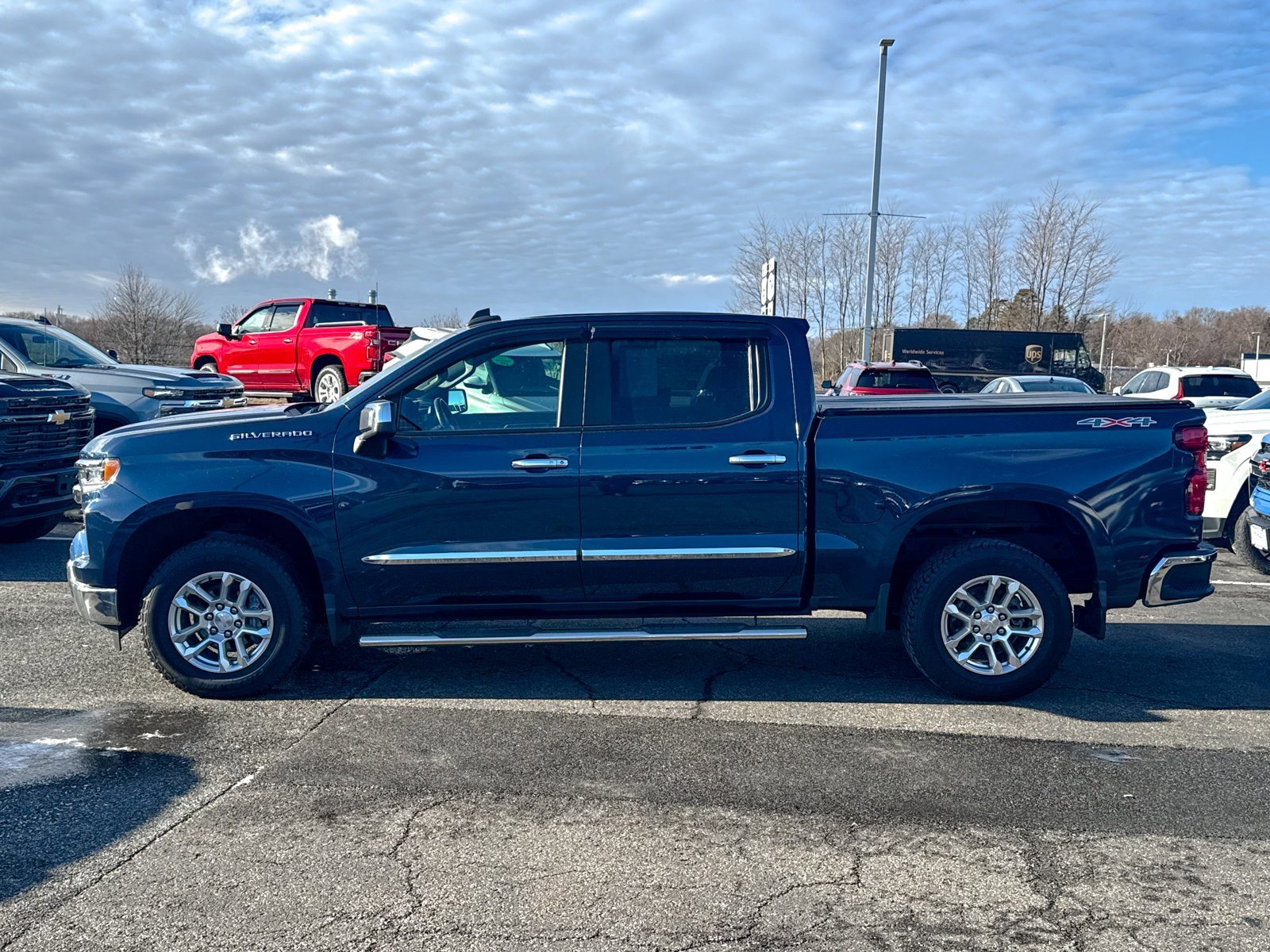 Certified 2022 Chevrolet Silverado 1500 LT image 4