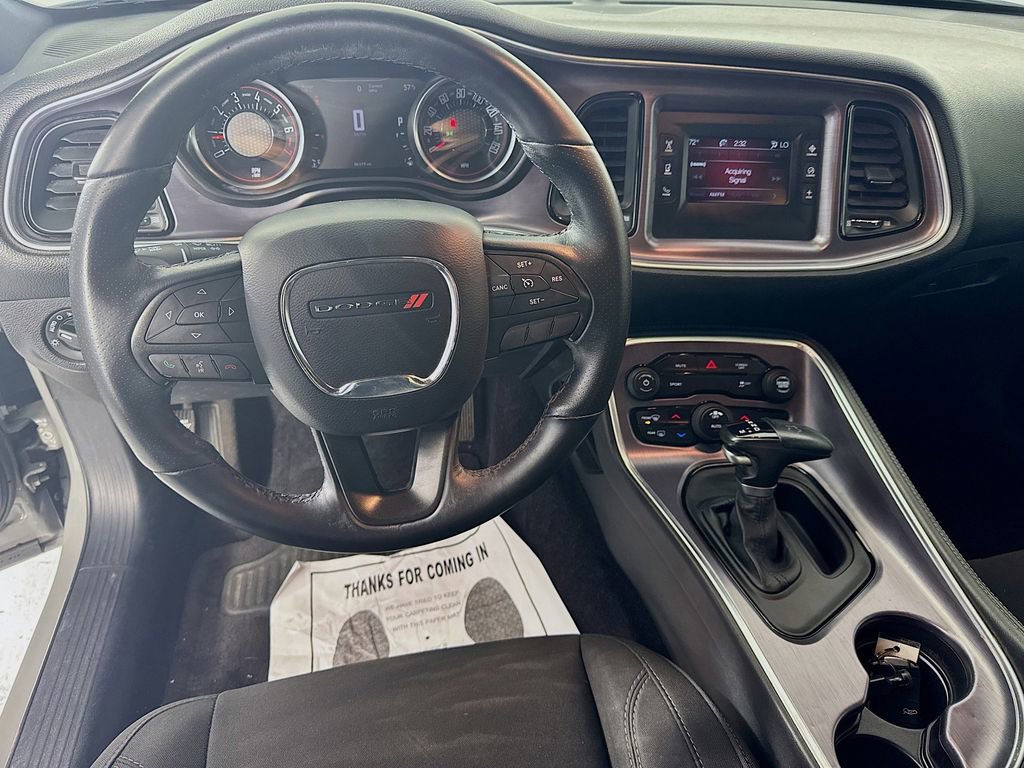 Used 2017 Dodge Challenger SXT image 26
