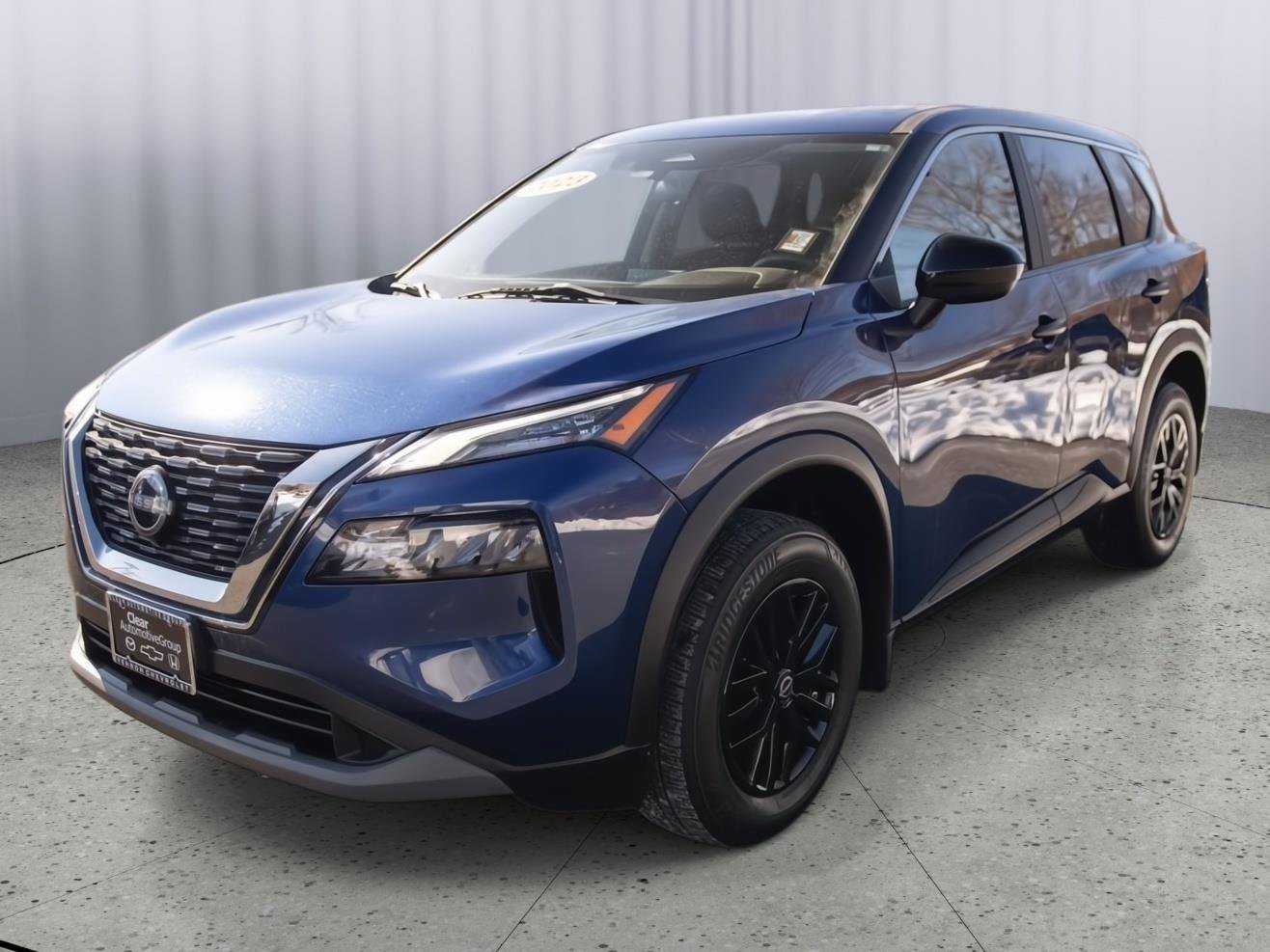 Used 2023 Nissan Rogue S image 20