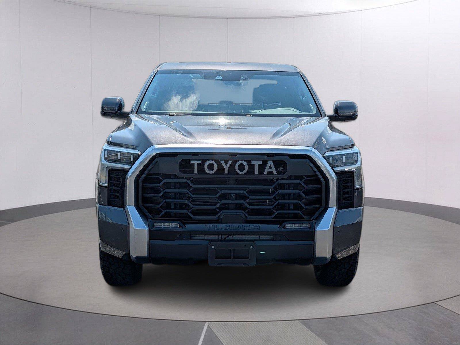 Used 2023 Toyota Tundra Limited AWD/4WD image 9