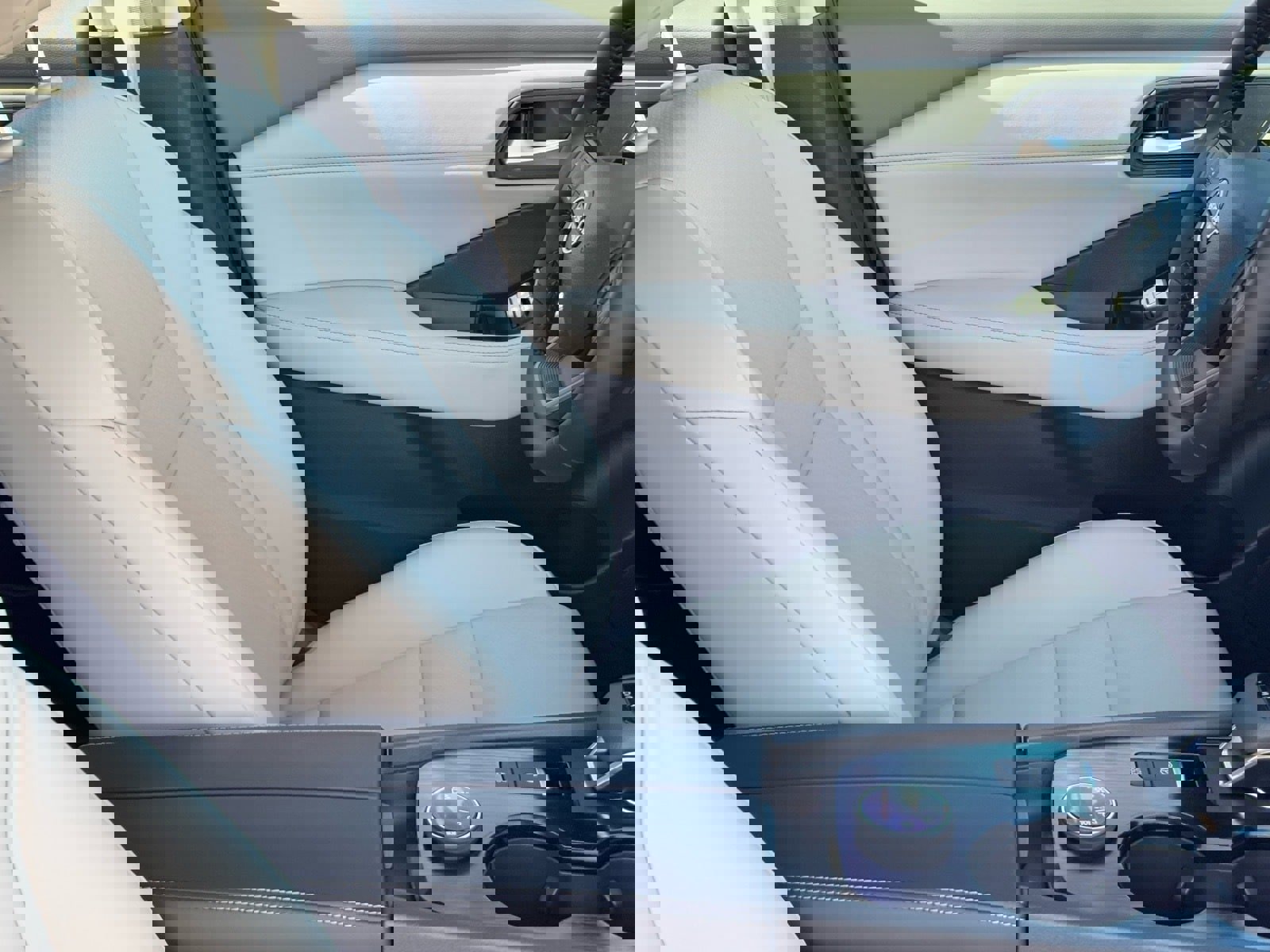 New 2026 Nissan Rogue SV image 10