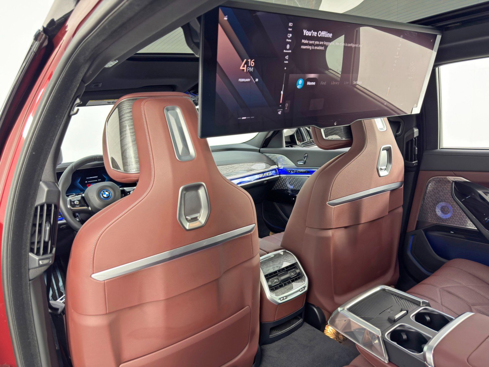 Used 2024 BMW i7 xDrive60 image 46