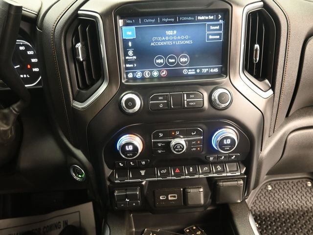 Used 2023 GMC Sierra 2500 AT4 image 14