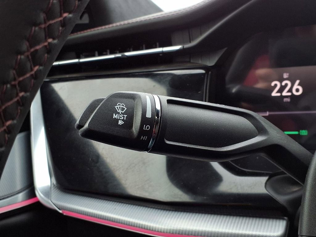 Used 2024 Jeep Wagoneer Launch Edition image 19