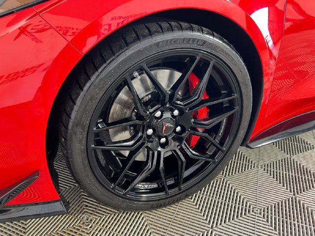 Used 2026 Chevrolet Corvette Z06 RWD image 26