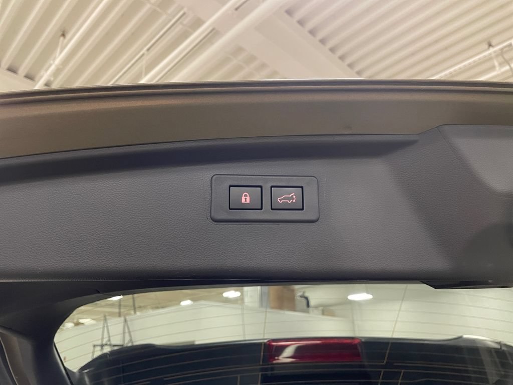Used 2024 Subaru Outback Onyx Edition AWD/4WD image 16