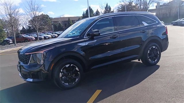 New 2026 Kia Sorento S image 7
