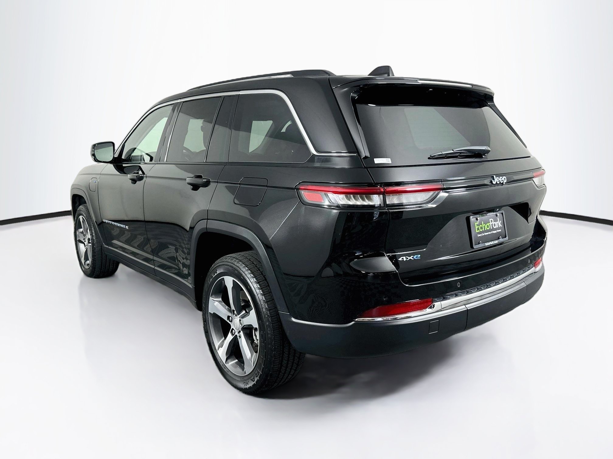 Used 2022 Jeep Grand Cherokee Limited 4xe AWD/4WD image 5