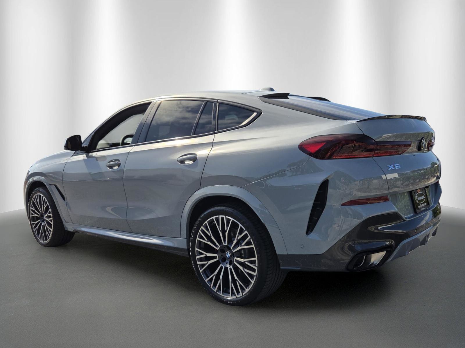 New 2027 BMW X6 xDrive40i AWD/4WD image 5