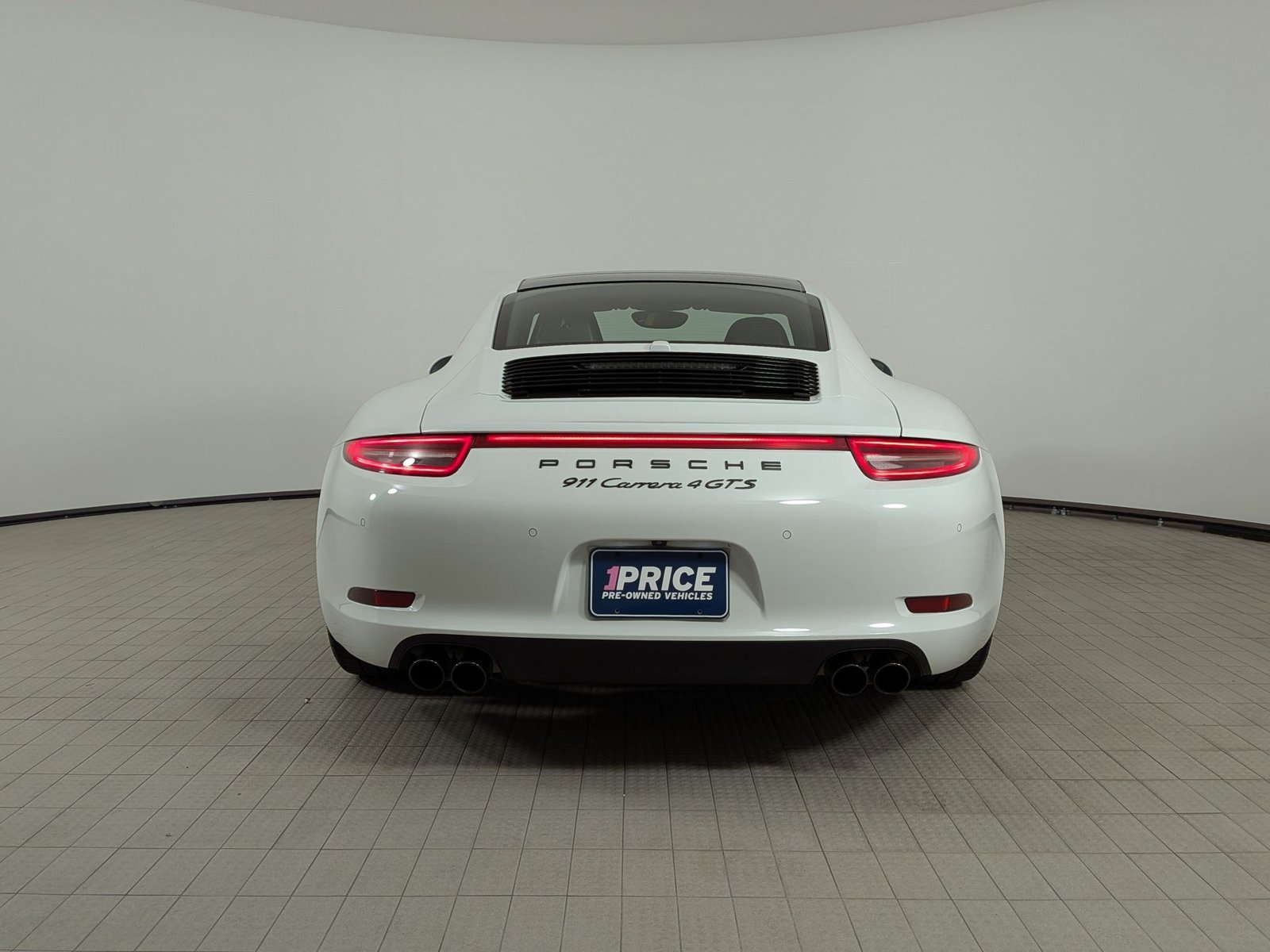 Used 2015 Porsche 911 Carrera 4 GTS AWD/4WD image 10