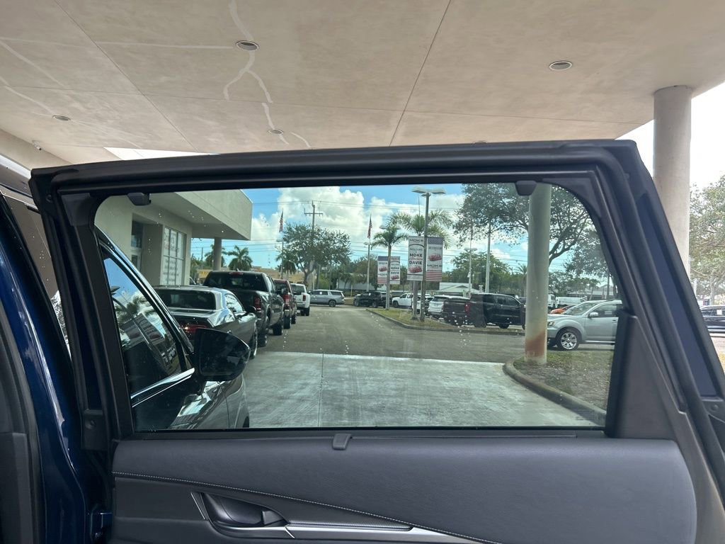 Used 2024 INFINITI QX60 Luxe w/ Performance Audio Package image 37