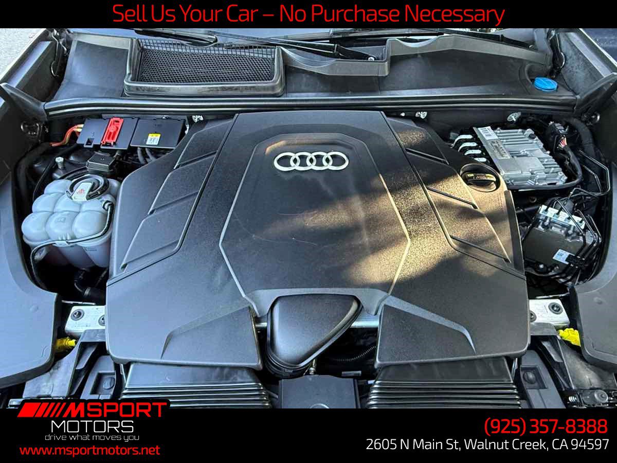 Used 2020 Audi Q8 Premium w/ Black Optic Package AWD/4WD image 33