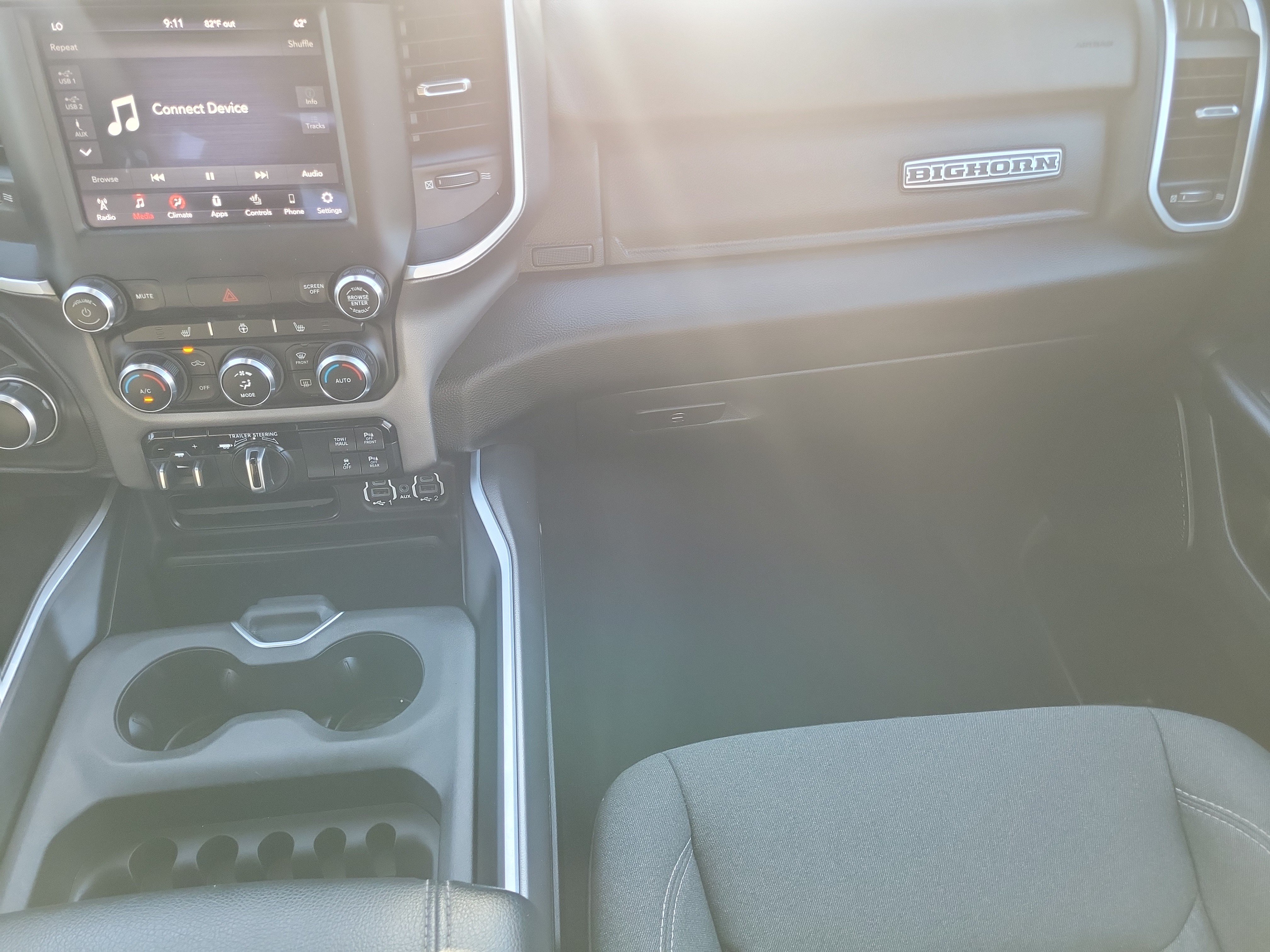 Used 2021 RAM 1500 2WD Crew Cab image 17
