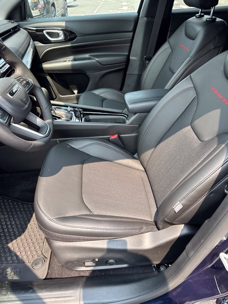 New 2026 Jeep Compass Trailhawk AWD/4WD image 9