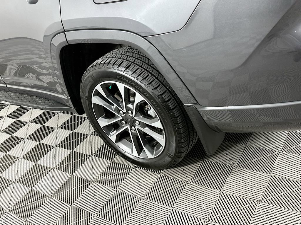 Certified 2023 Jeep Grand Cherokee L Overland w/ Luxury Tech Group IV image 43